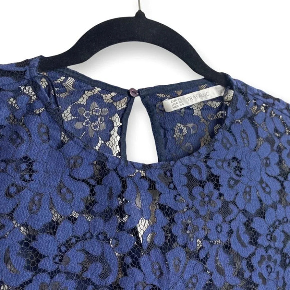 ZARA Trafaluc Navy Blue Floral Lace Peplum Croppped Long Sleeve Top - Picture 4 of 9
